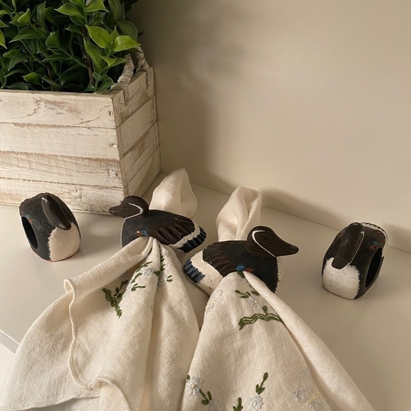 Vtg Wooden Duck Painted Napkin Rings/Holders Set of 4 Thanksgiving Family Dinner - Picture 1 of 10